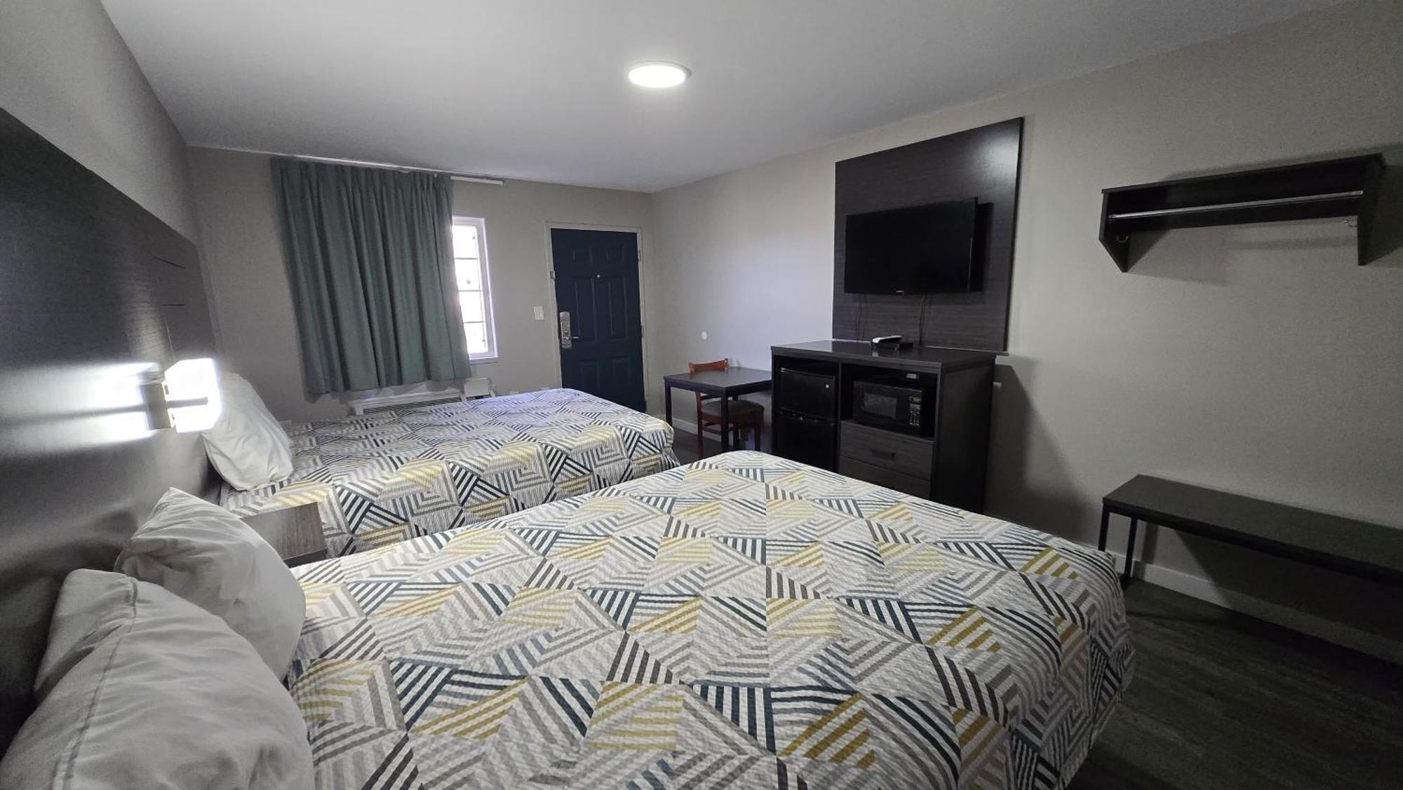 Deerfield Inn Parsons Eksteriør billede