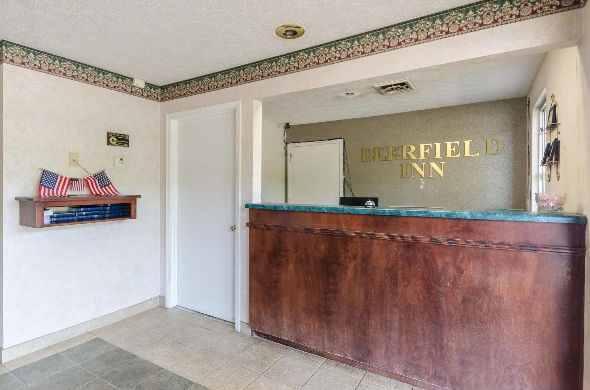Deerfield Inn Parsons Eksteriør billede